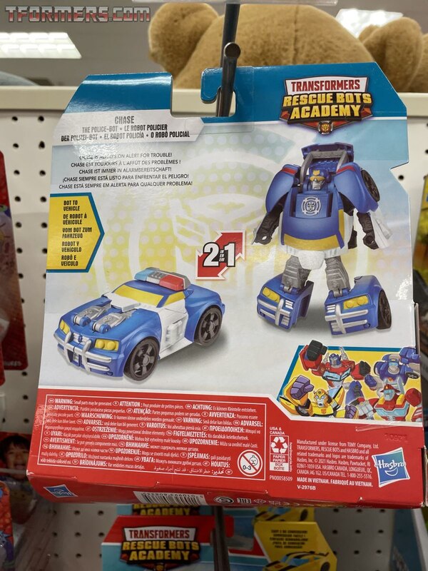 Rescue Bots Academy Classic Heroes Team Wave 2 Heatwave & Chase  (7 of 10)